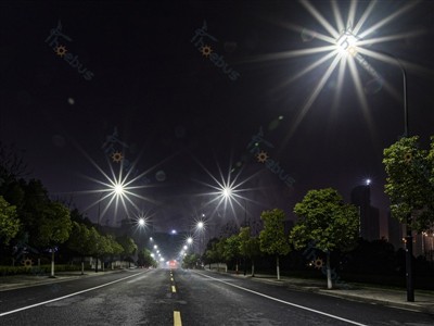 Quelle est la hauteur des feux sur l’autoroute ?